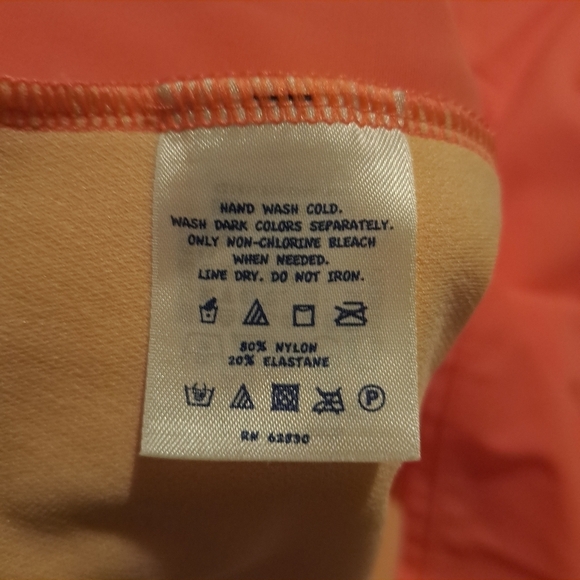 Lands End girls size 14 coral rash guard with flower applique - Picture 4 of 4